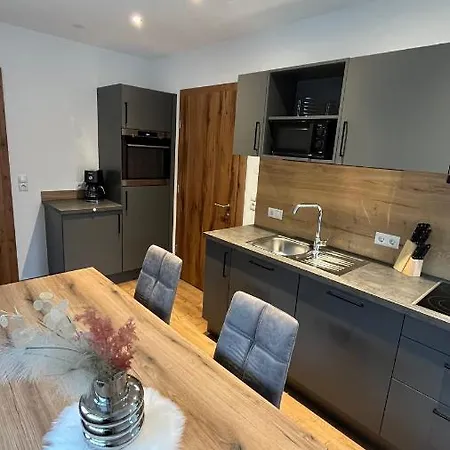 Alpenresidenz M Vermietungs Kg Apartman