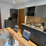 Alpenresidenz M Vermietungs Kg Apartman